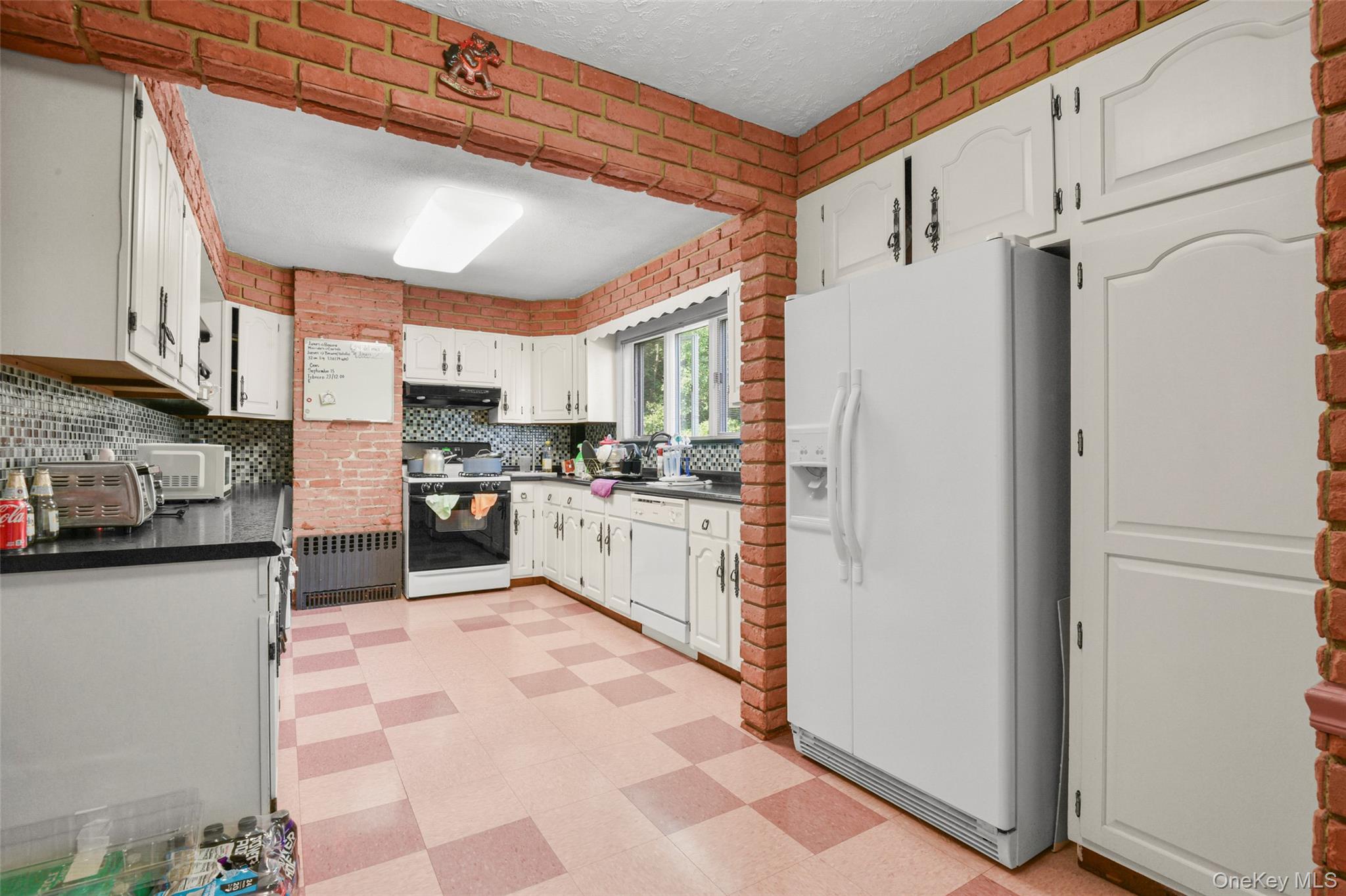 4 Ridgeview Avenue – For Sale photo 7
