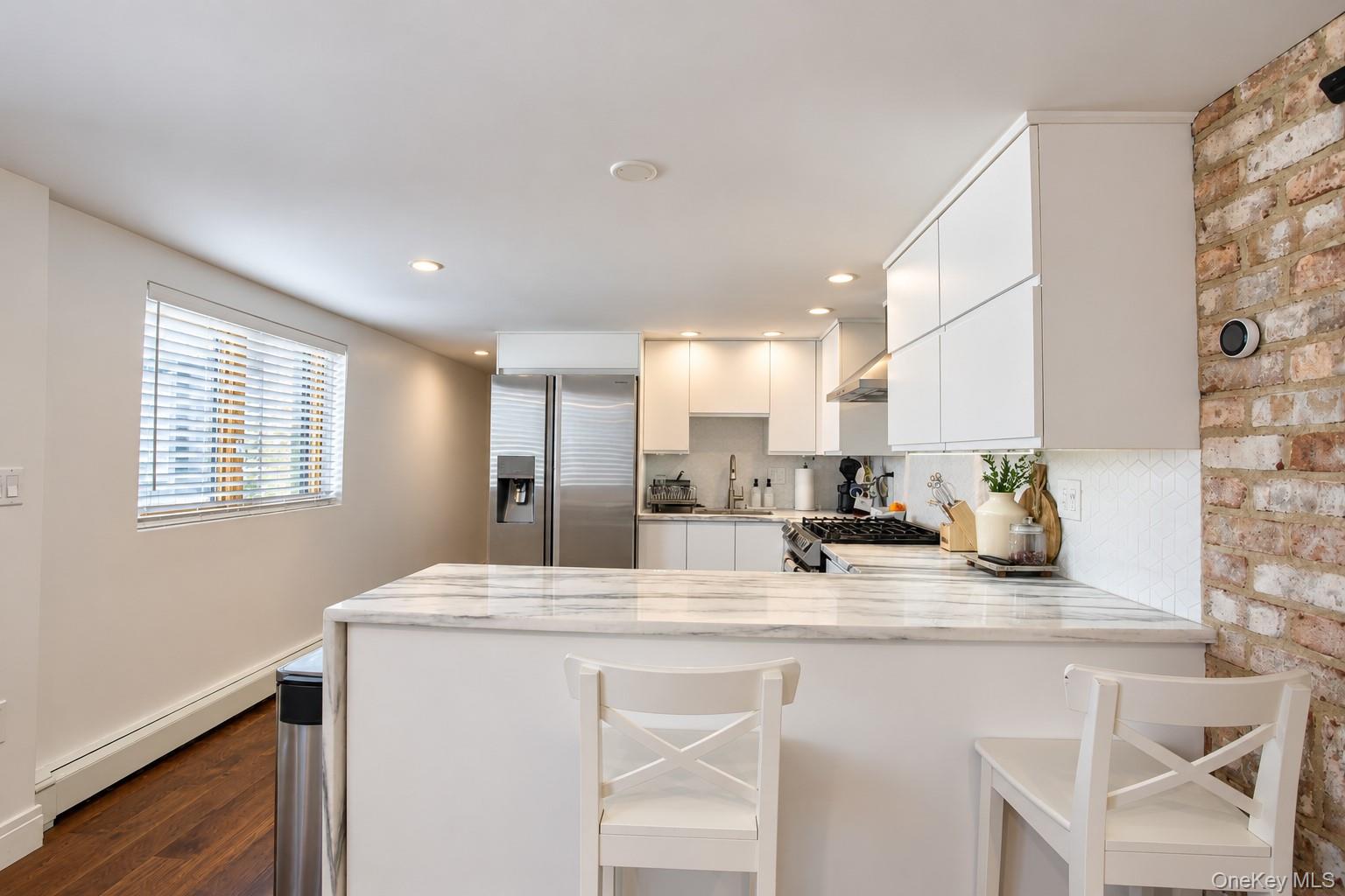 106 Pacific Boulevard – For Rent photo 15