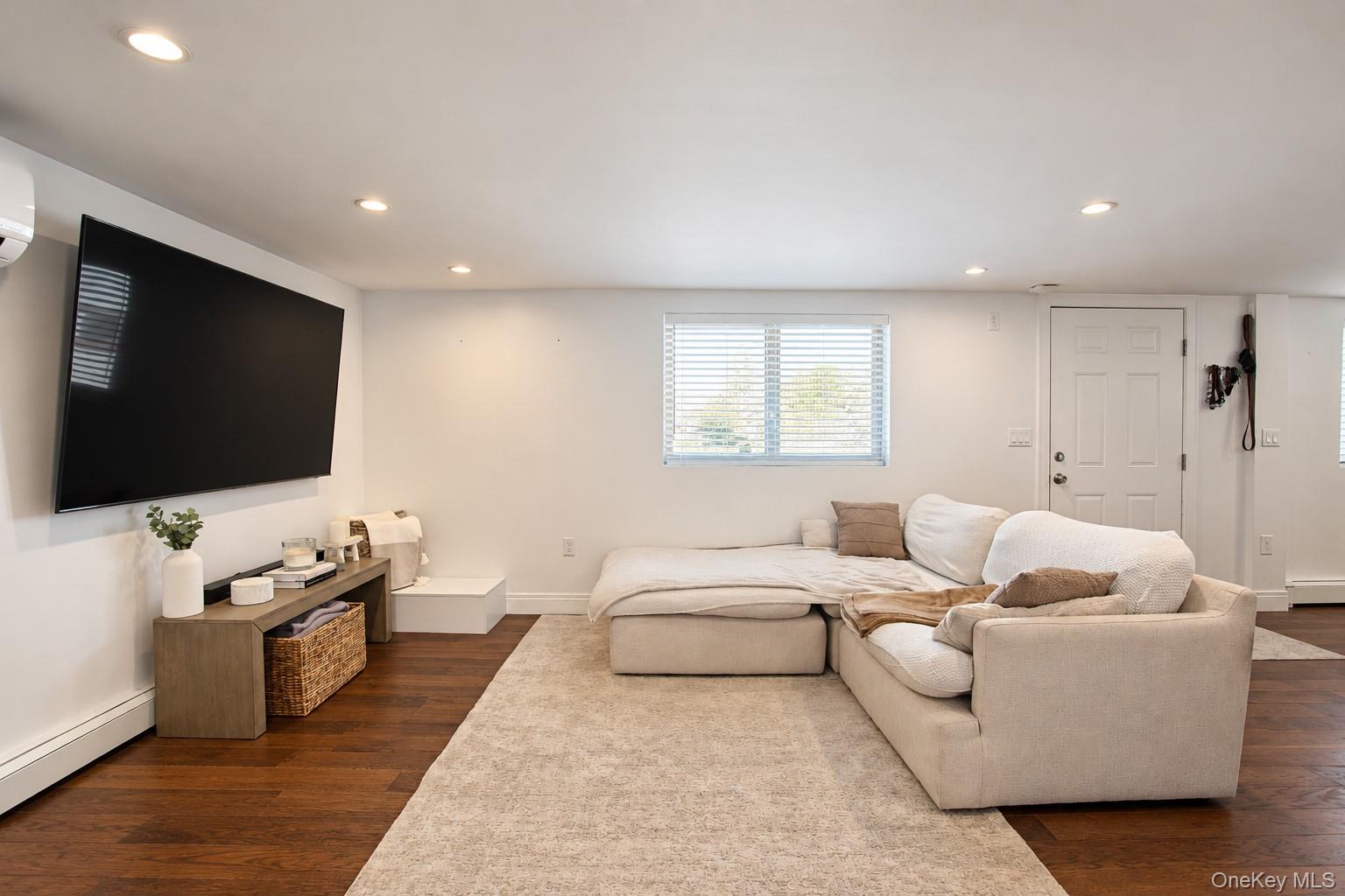 106 Pacific Boulevard – For Rent photo 8
