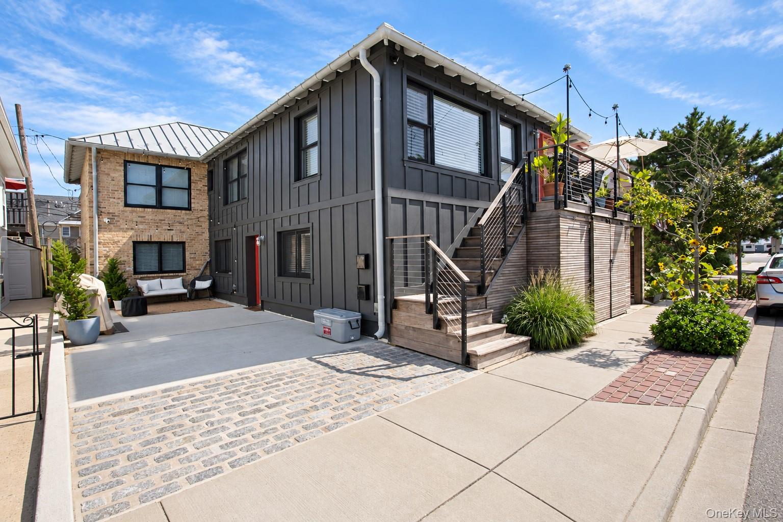 106 Pacific Boulevard – For Rent