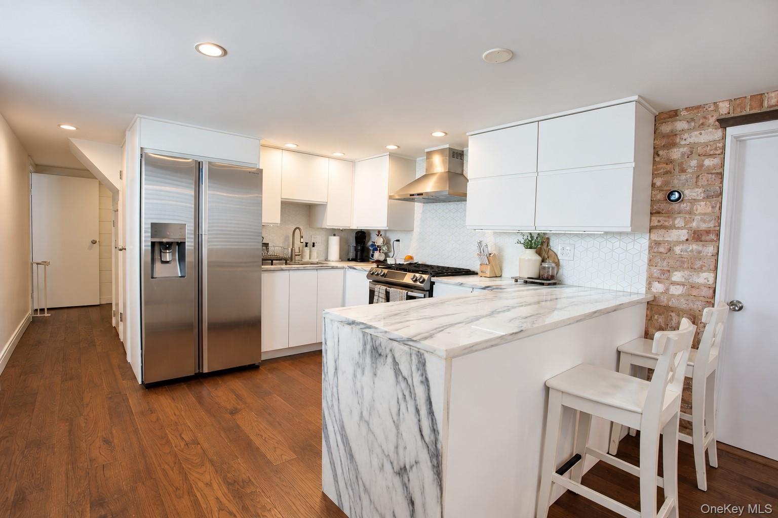 106 Pacific Boulevard – For Rent photo 16