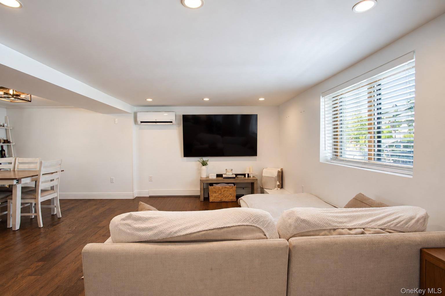106 Pacific Boulevard – For Rent photo 7