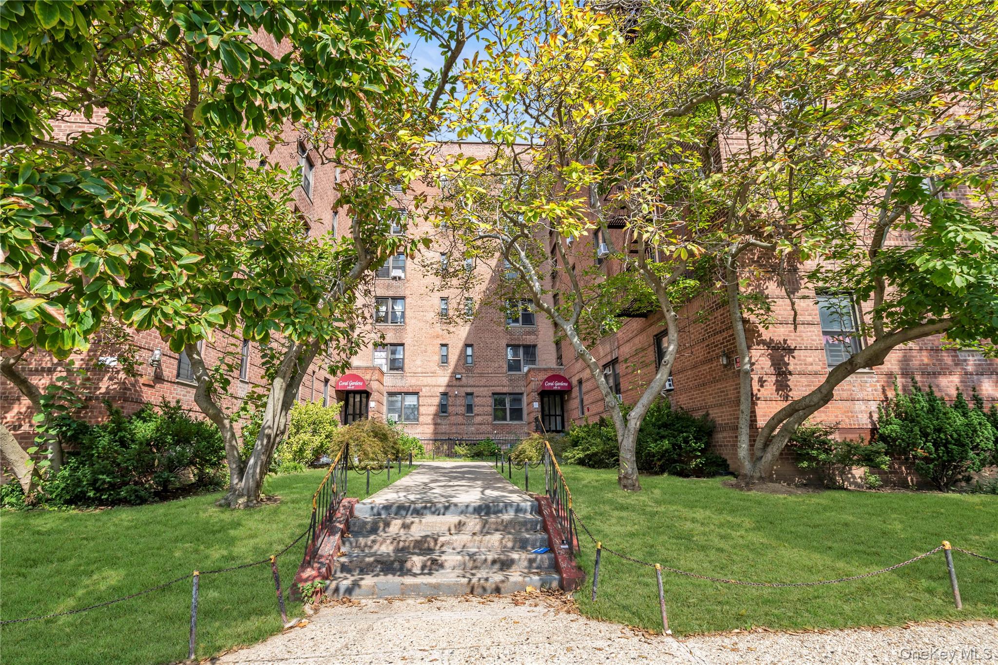 144-11 Sanford Avenue, Unit 1H