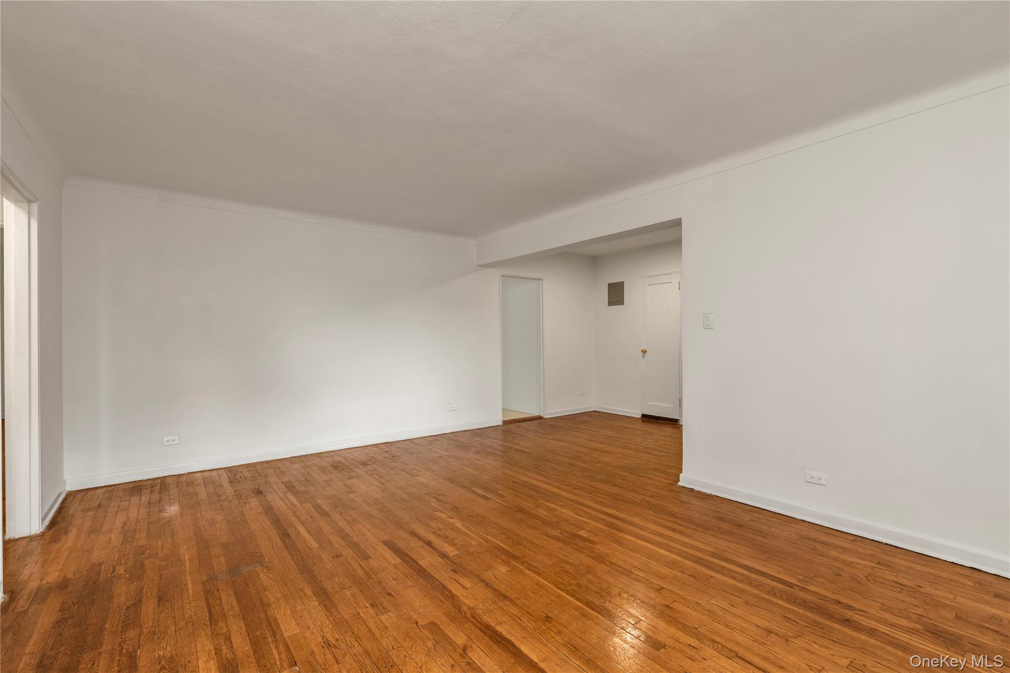 144-11 Sanford Avenue, Unit 1H photo 8