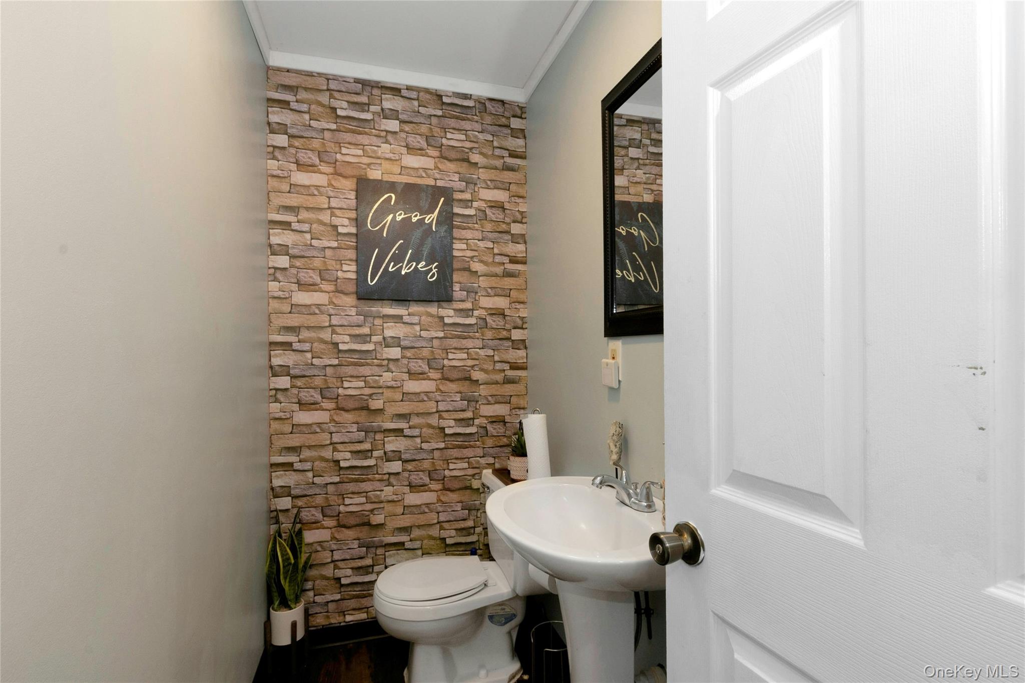 7-9 Cummings Lane – For Sale photo 26