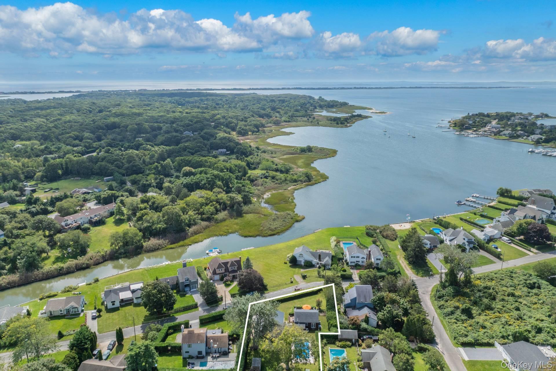 27 Landing Lane – For Sale photo 6