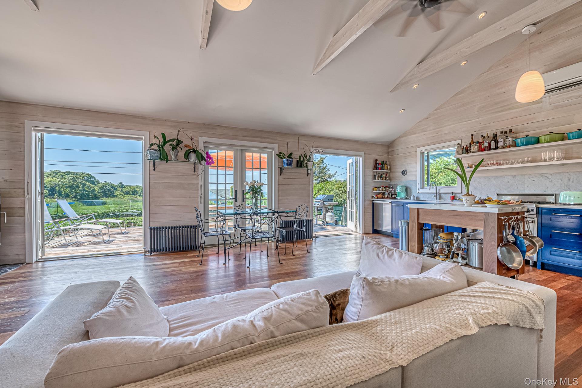 27 Landing Lane – For Sale photo 9