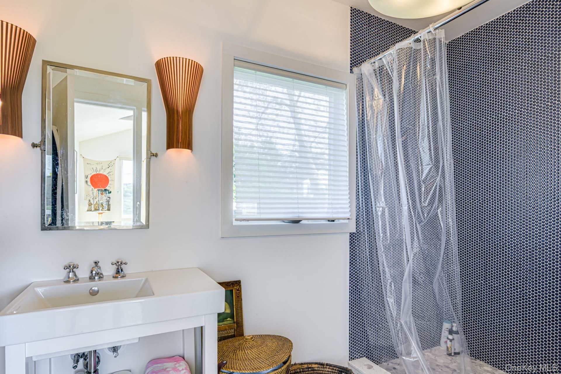 27 Landing Lane – For Sale photo 20