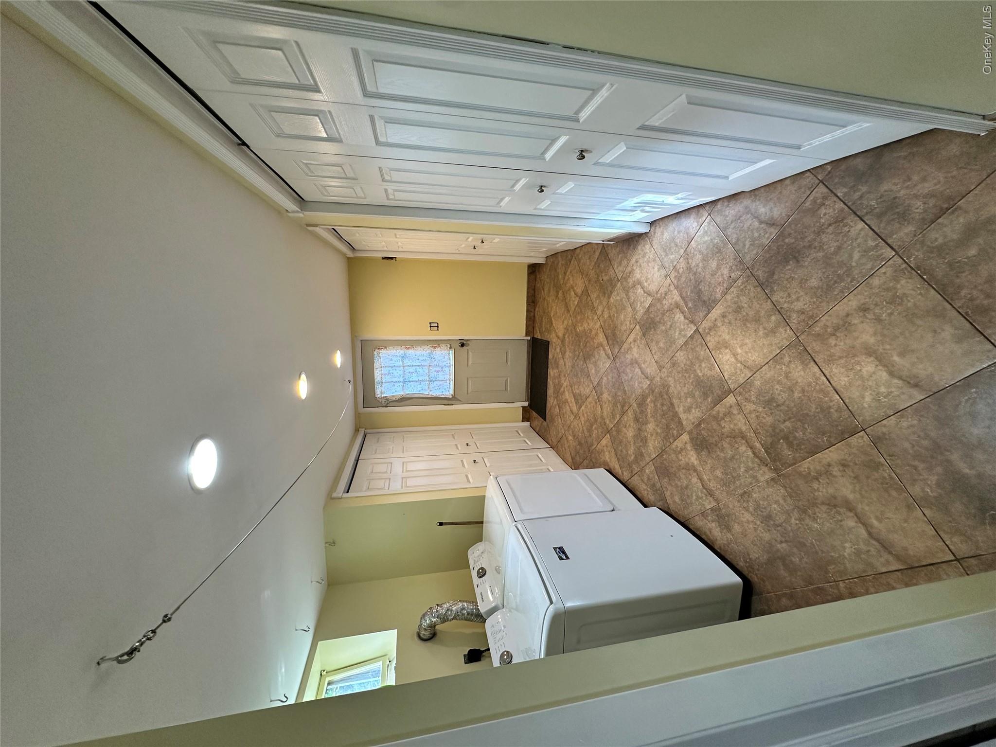 9 Elizabeth Drive – For Sale photo 23
