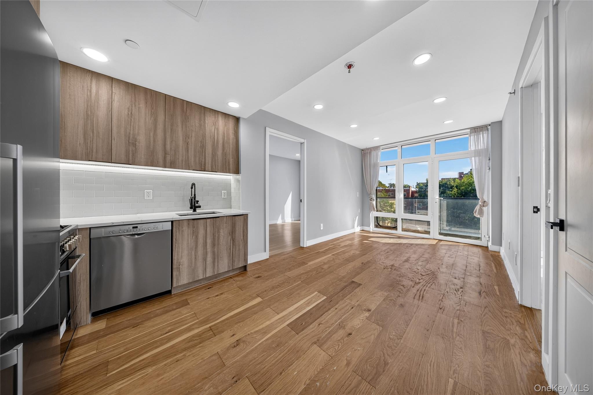 14617 Northern Boulevard, Unit 2A photo 3