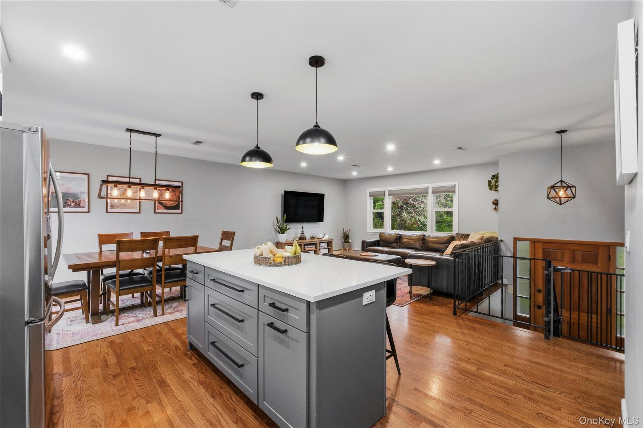 21 Pulling Road – For Sale photo 12
