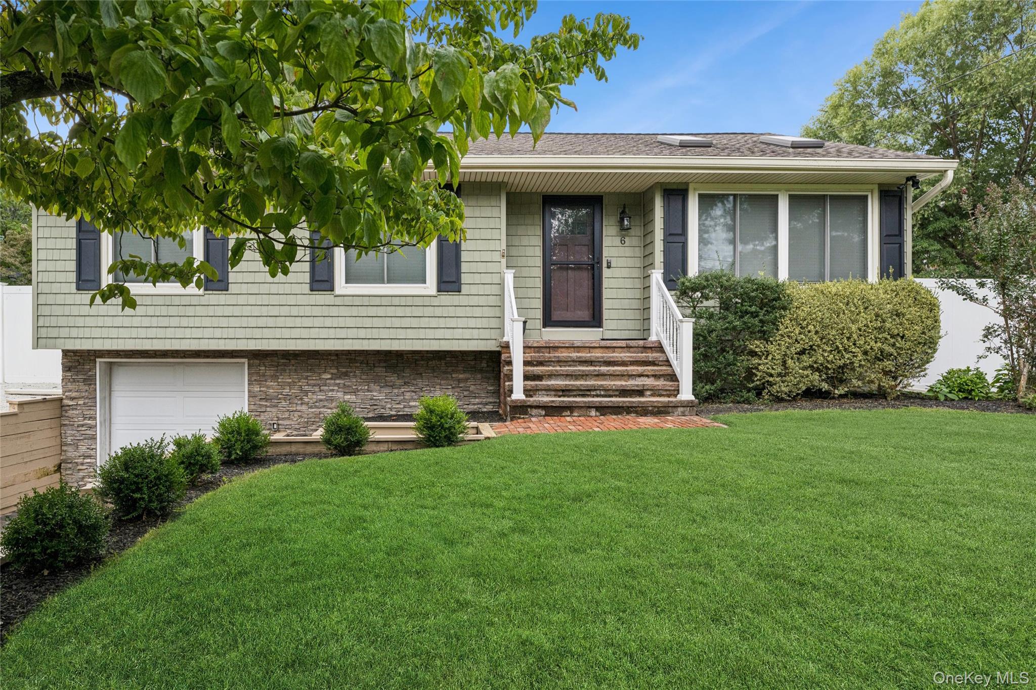 6 Rosewood Road – For Sale photo 4
