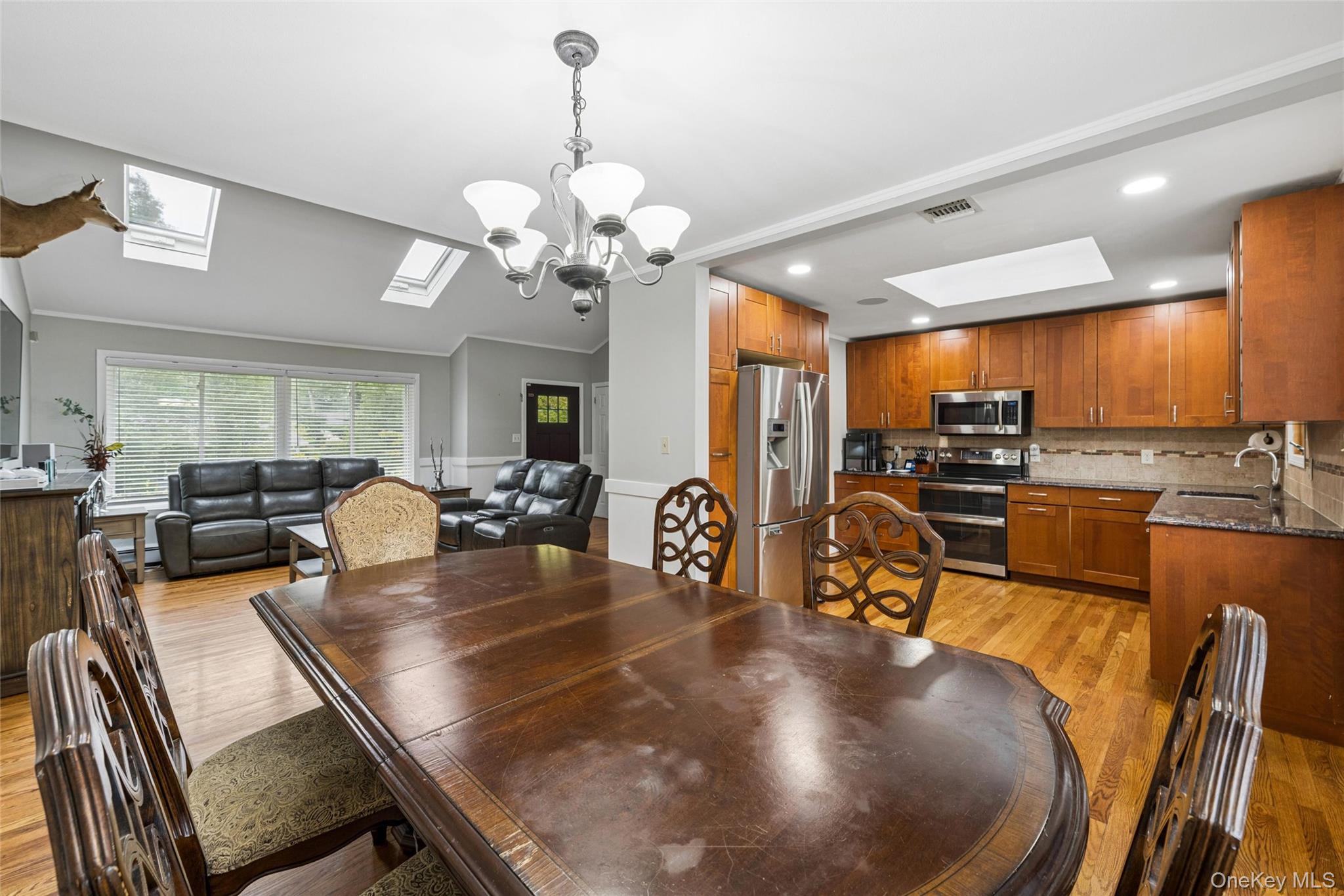 6 Rosewood Road – For Sale photo 8