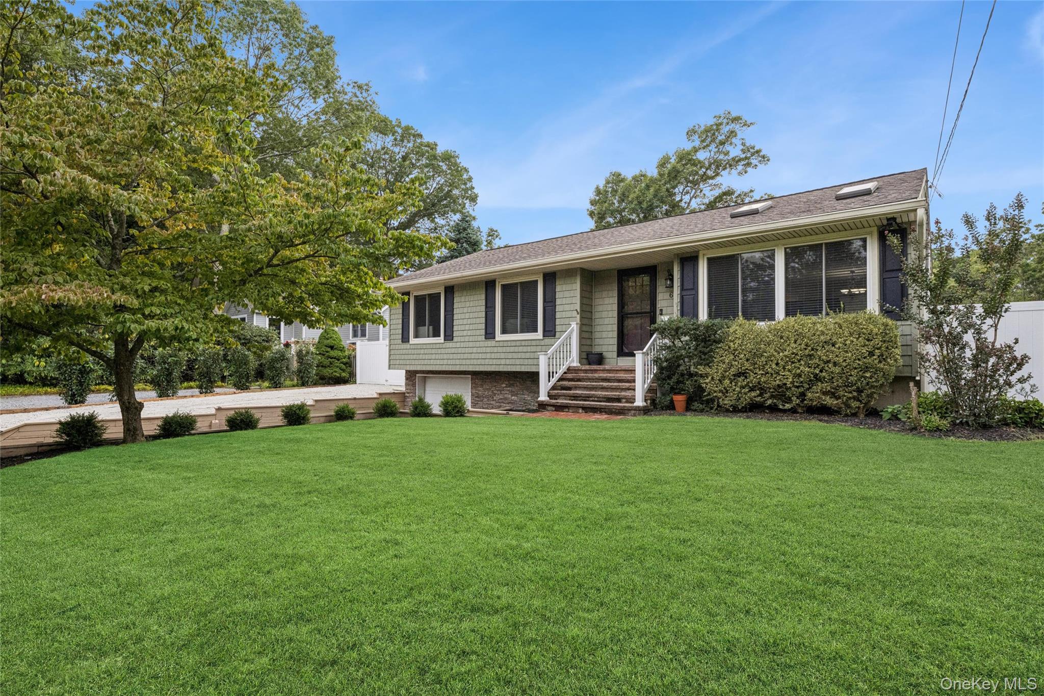 6 Rosewood Road – For Sale