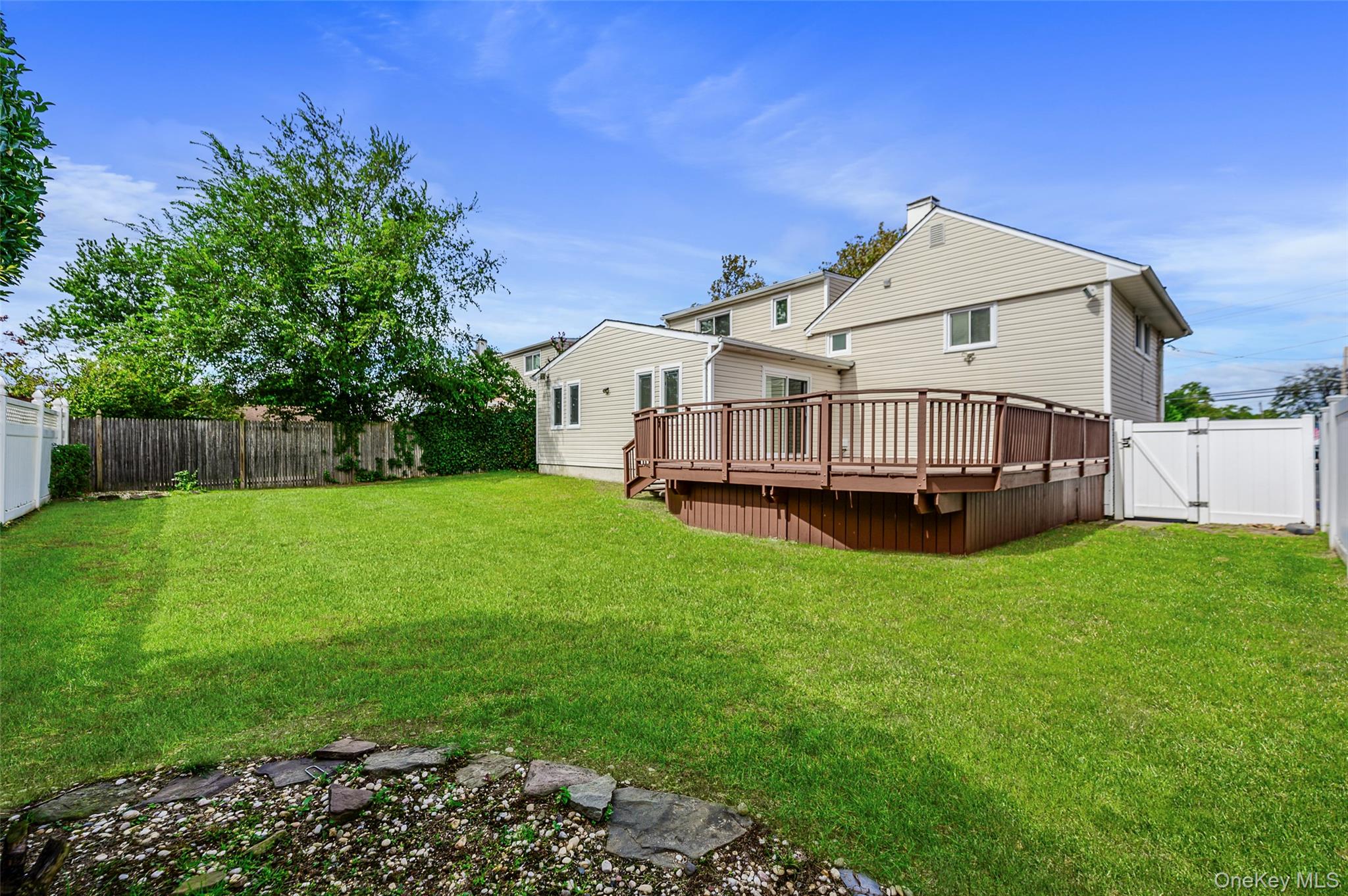 77 Concord Avenue – For Sale photo 32
