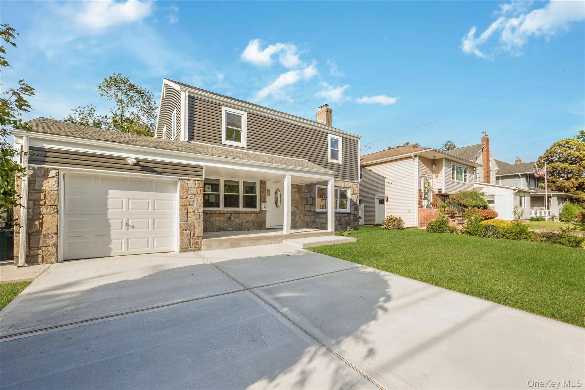 35 Park Boulevard – For Sale photo 3