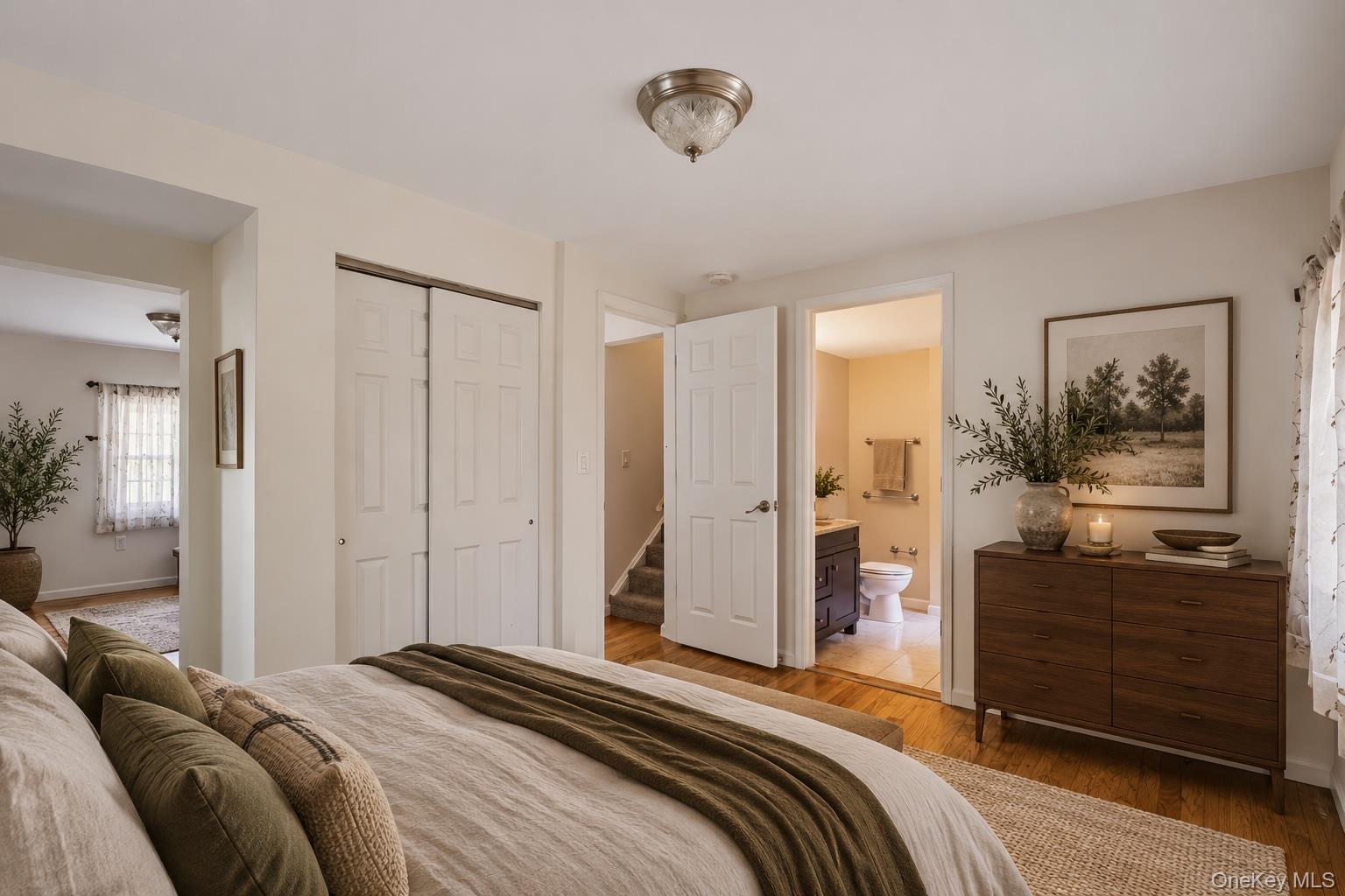 9 Horns Park Road – For Sale photo 12