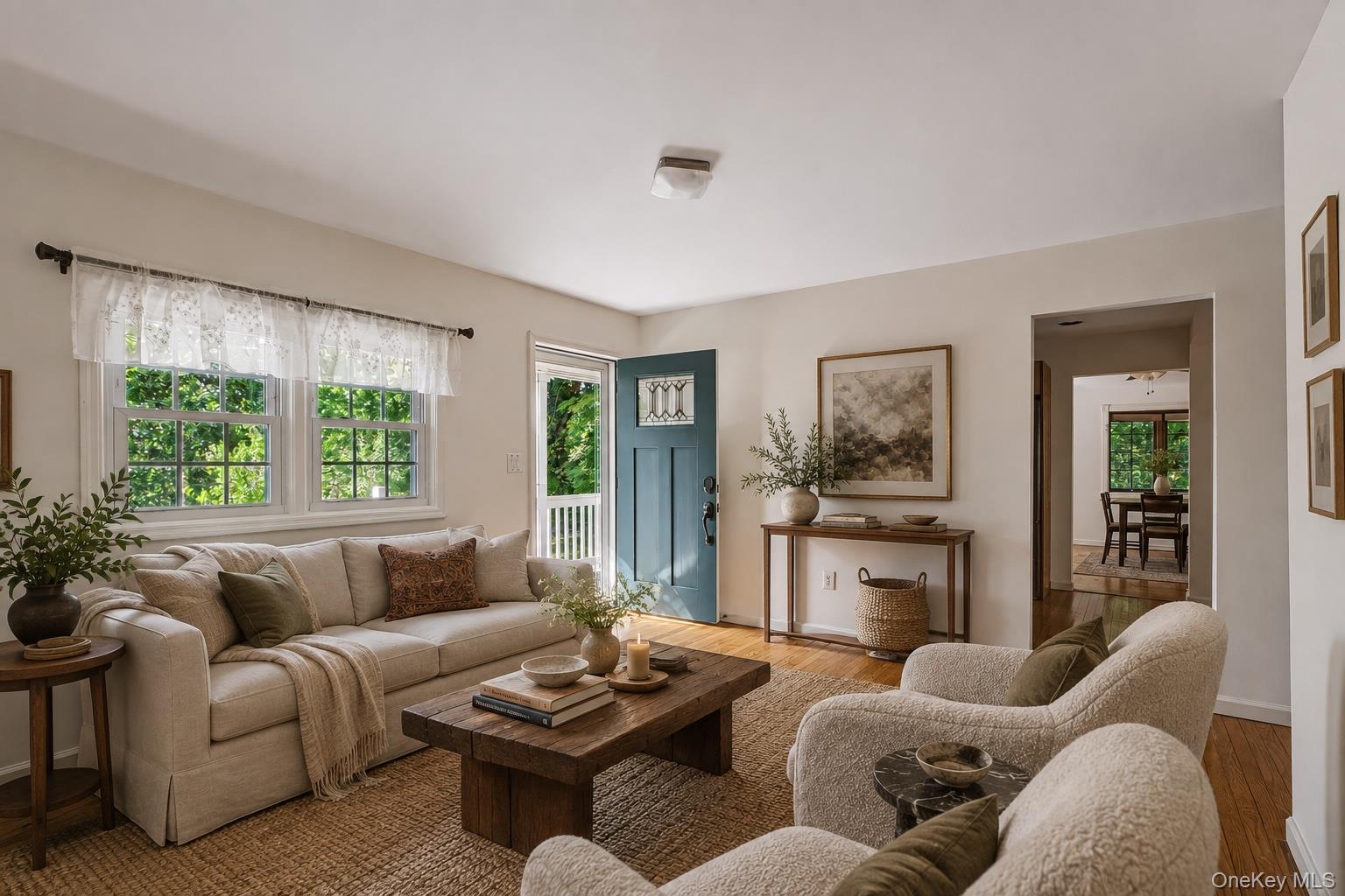 9 Horns Park Road – For Sale photo 4