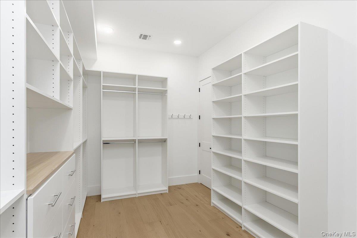 1080 Westminster Avenue – For Sale photo 28