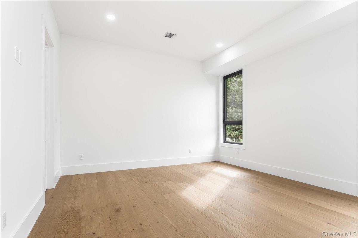 1080 Westminster Avenue – For Sale photo 36