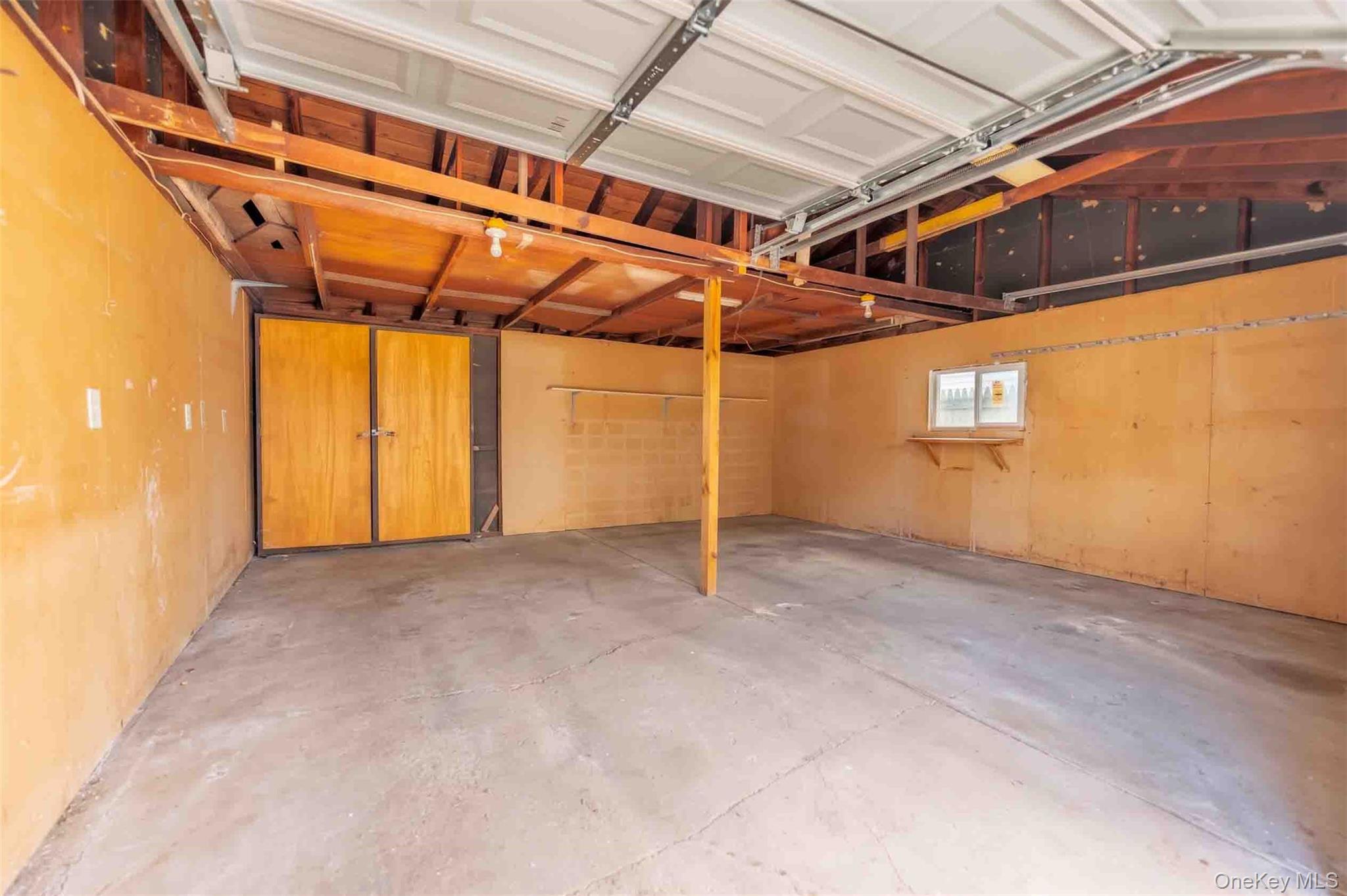 27 Park Lane – For Sale photo 23
