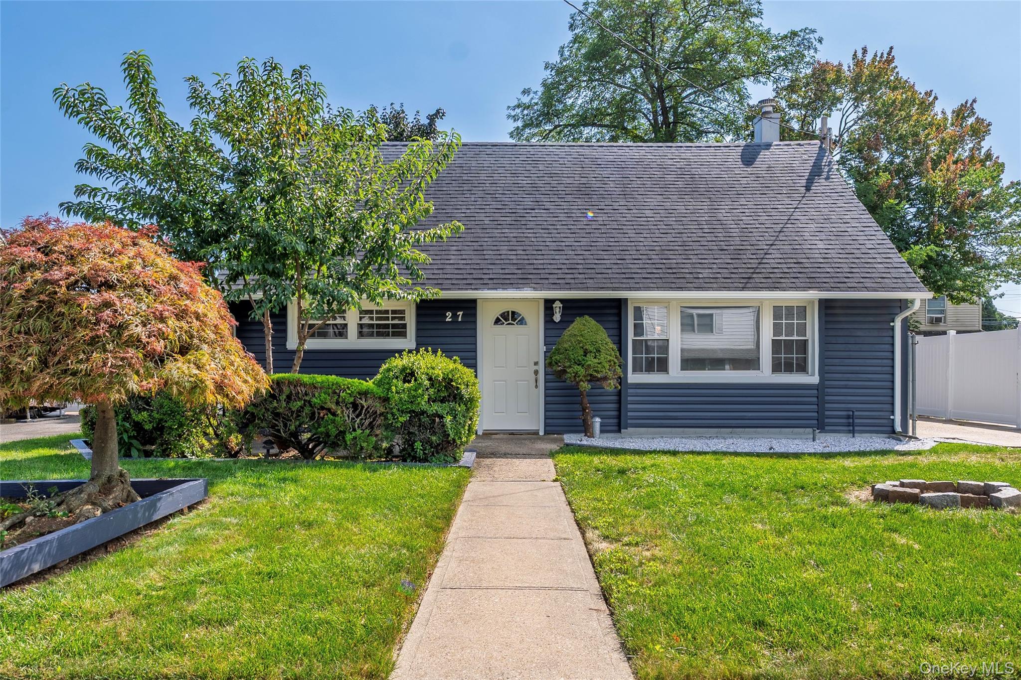 27 Park Lane – For Sale