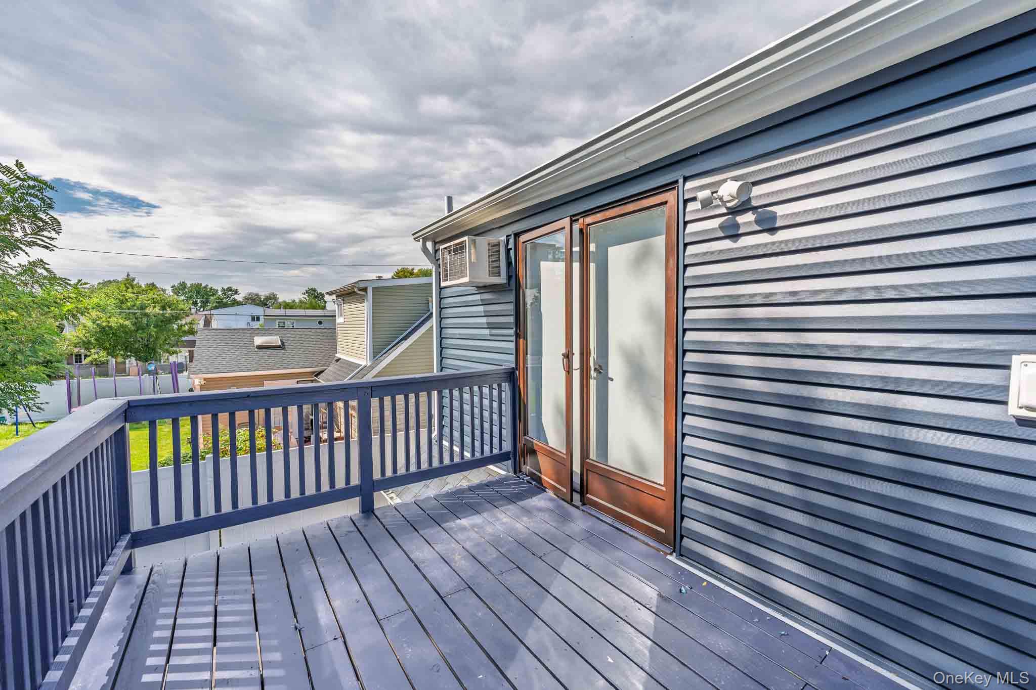 27 Park Lane – For Sale photo 19