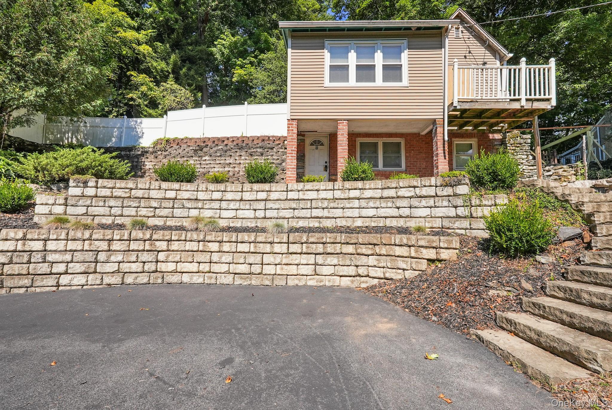 22 Harper Street – For Sale photo 2