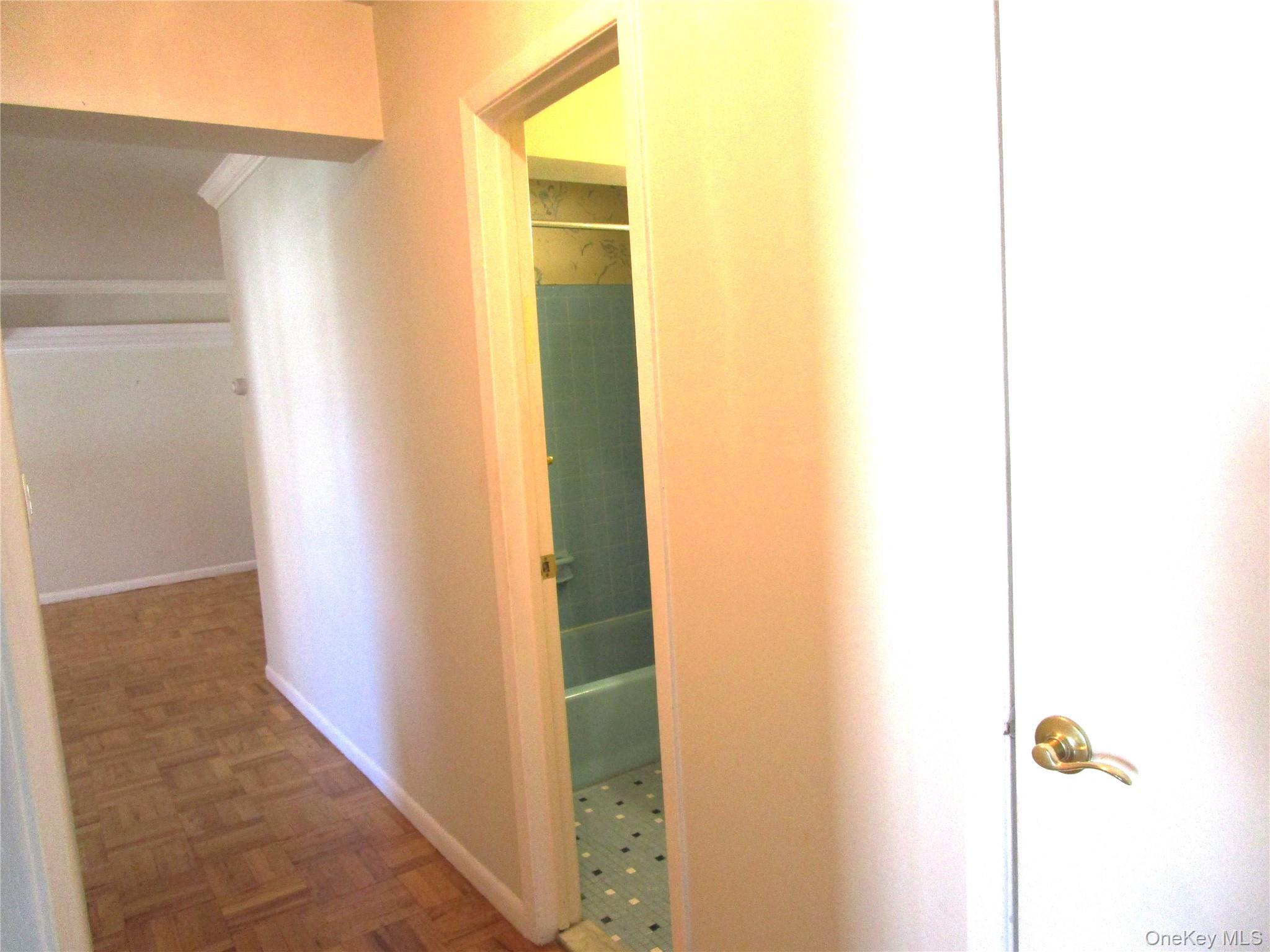 40 Daley Place, Unit 127 photo 16