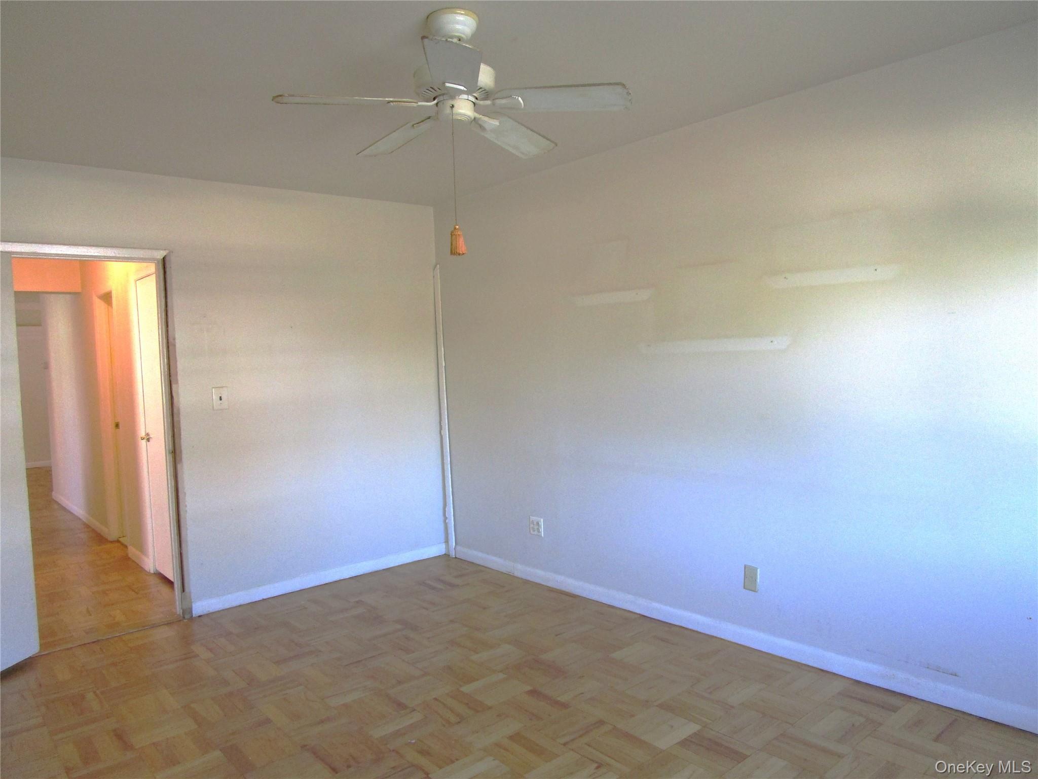 40 Daley Place, Unit 127 photo 20