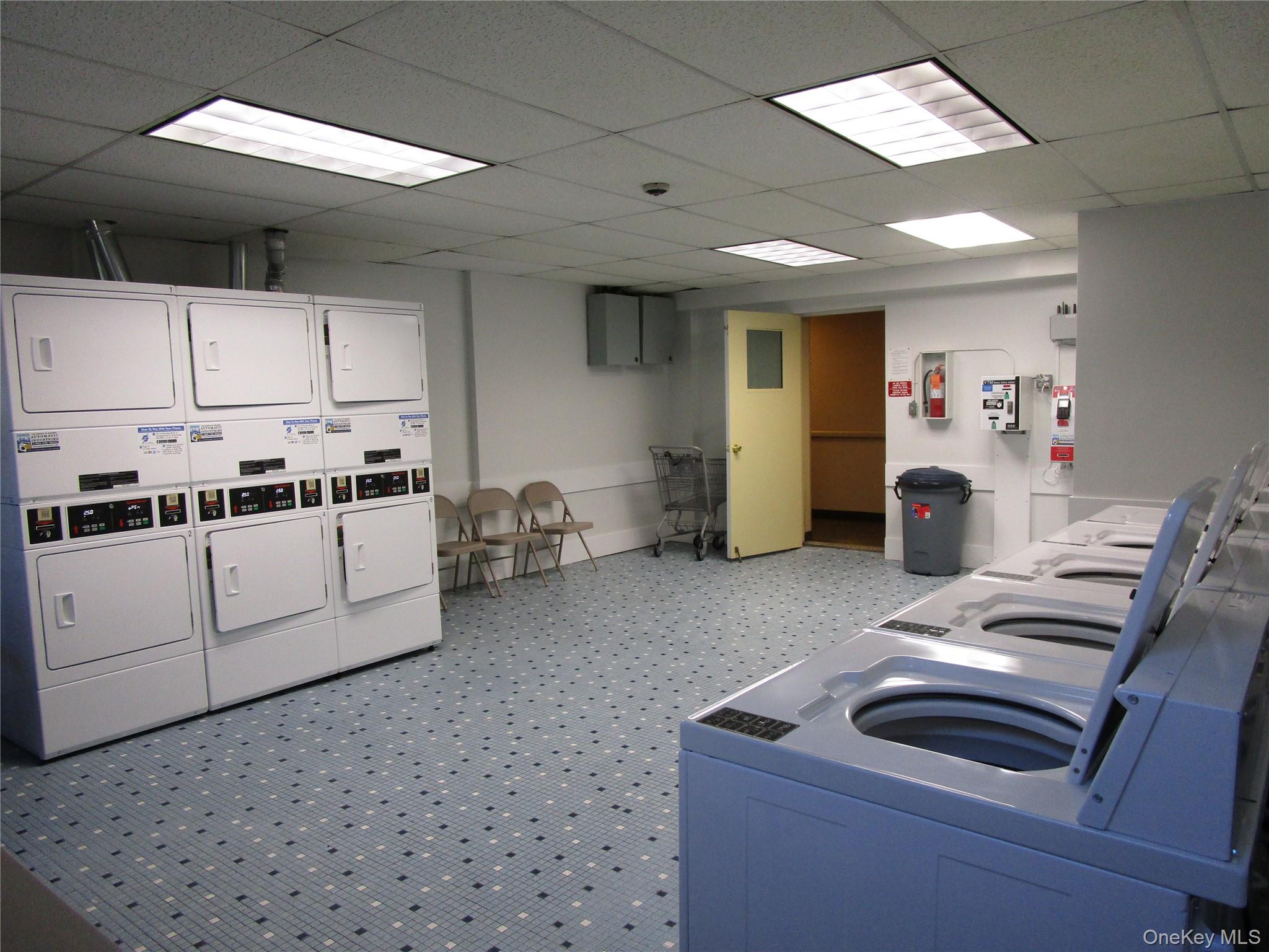 40 Daley Place, Unit 127 photo 30
