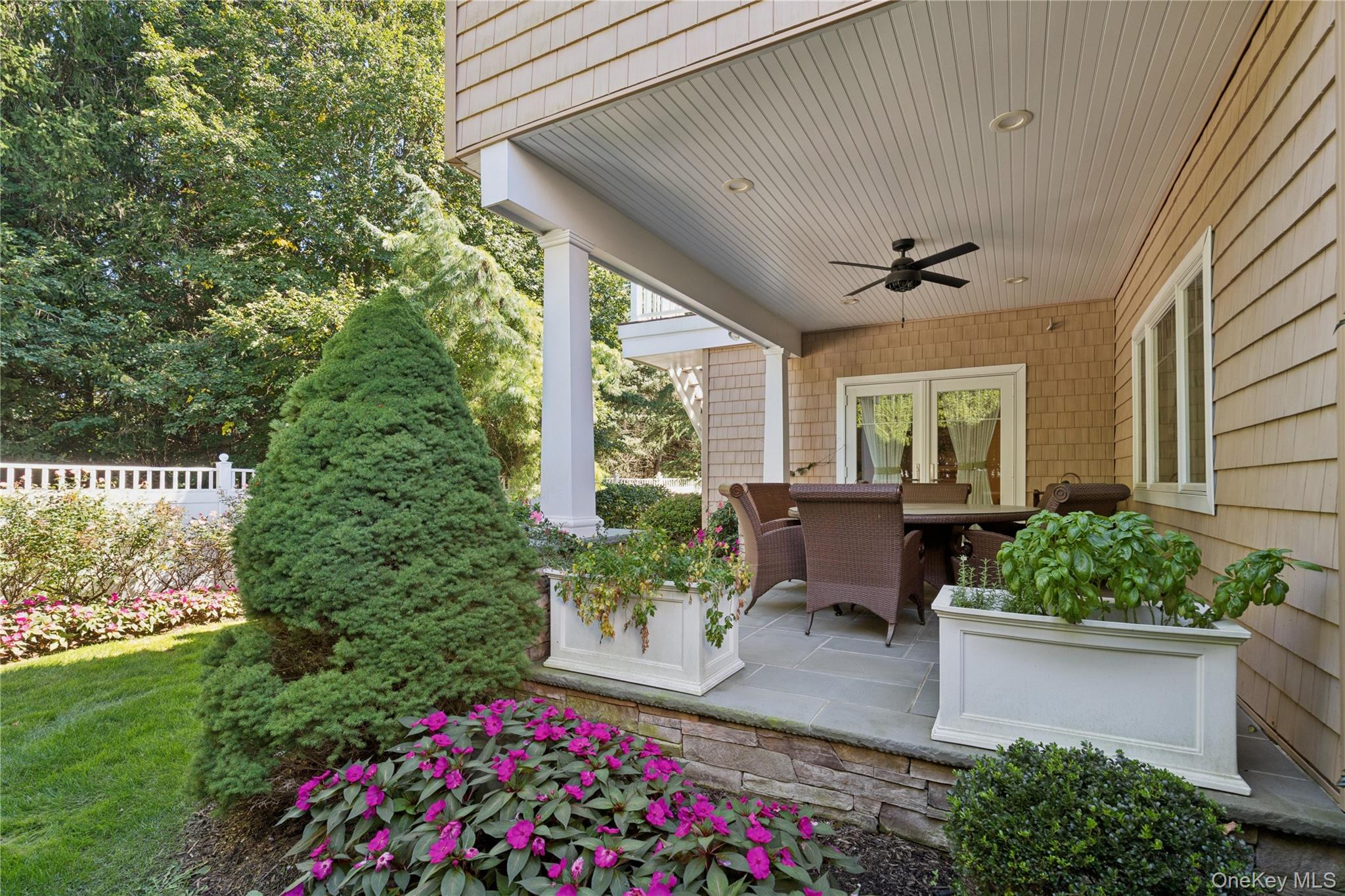 14 Esmond Avenue – For Sale photo 36