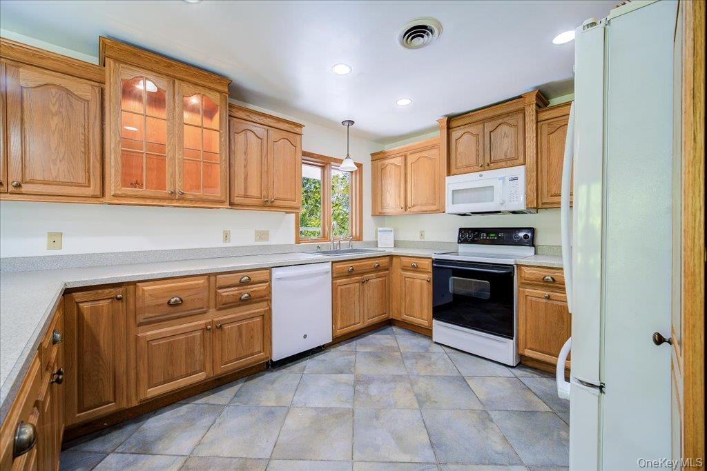 23 McIntosh Drive – For Sale photo 13