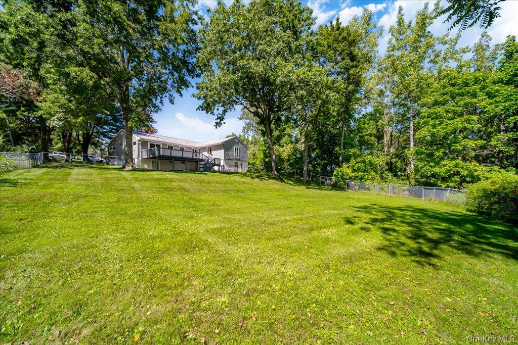 23 McIntosh Drive – For Sale photo 33