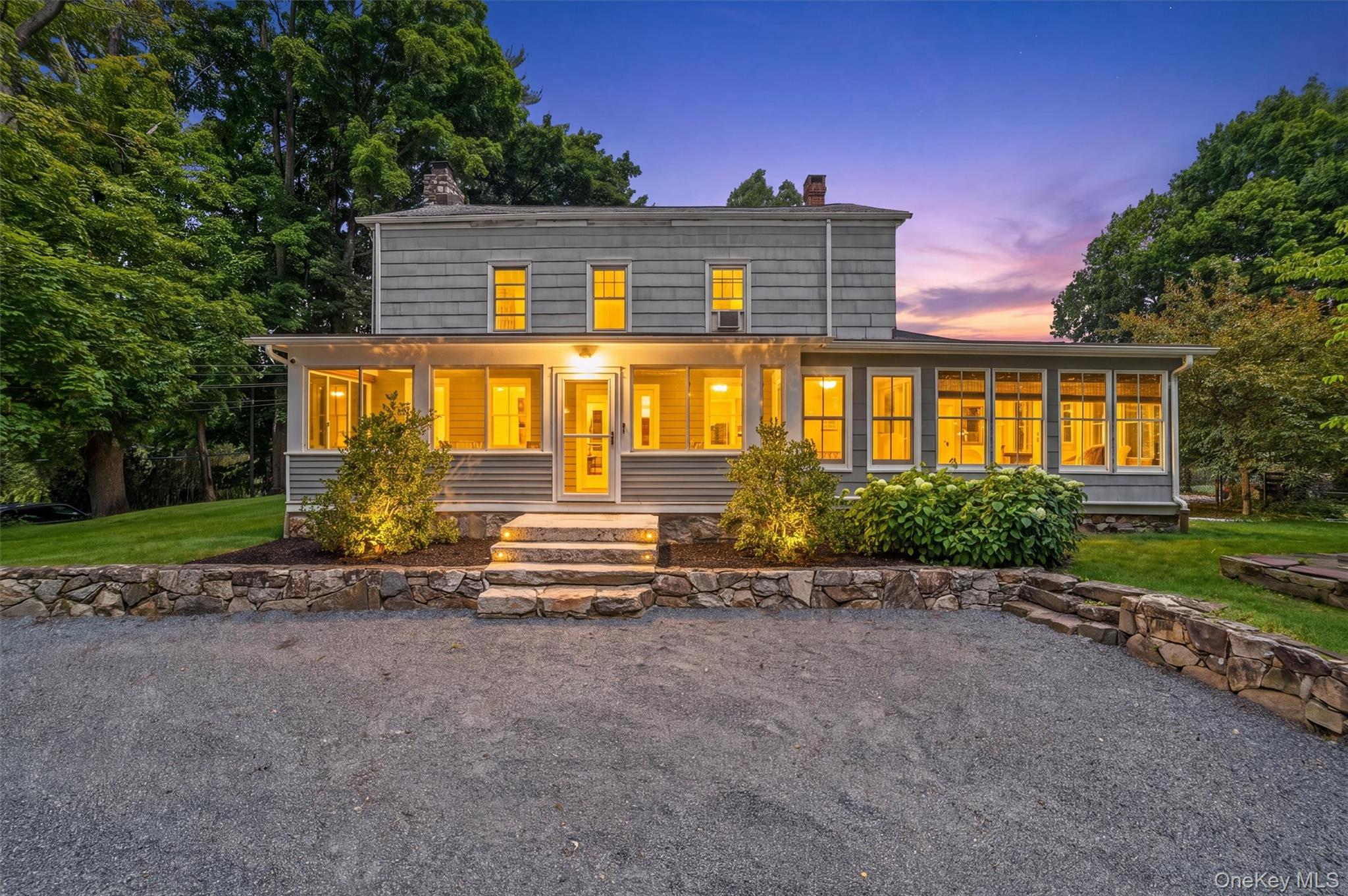 2930 Gomer Street – For Sale