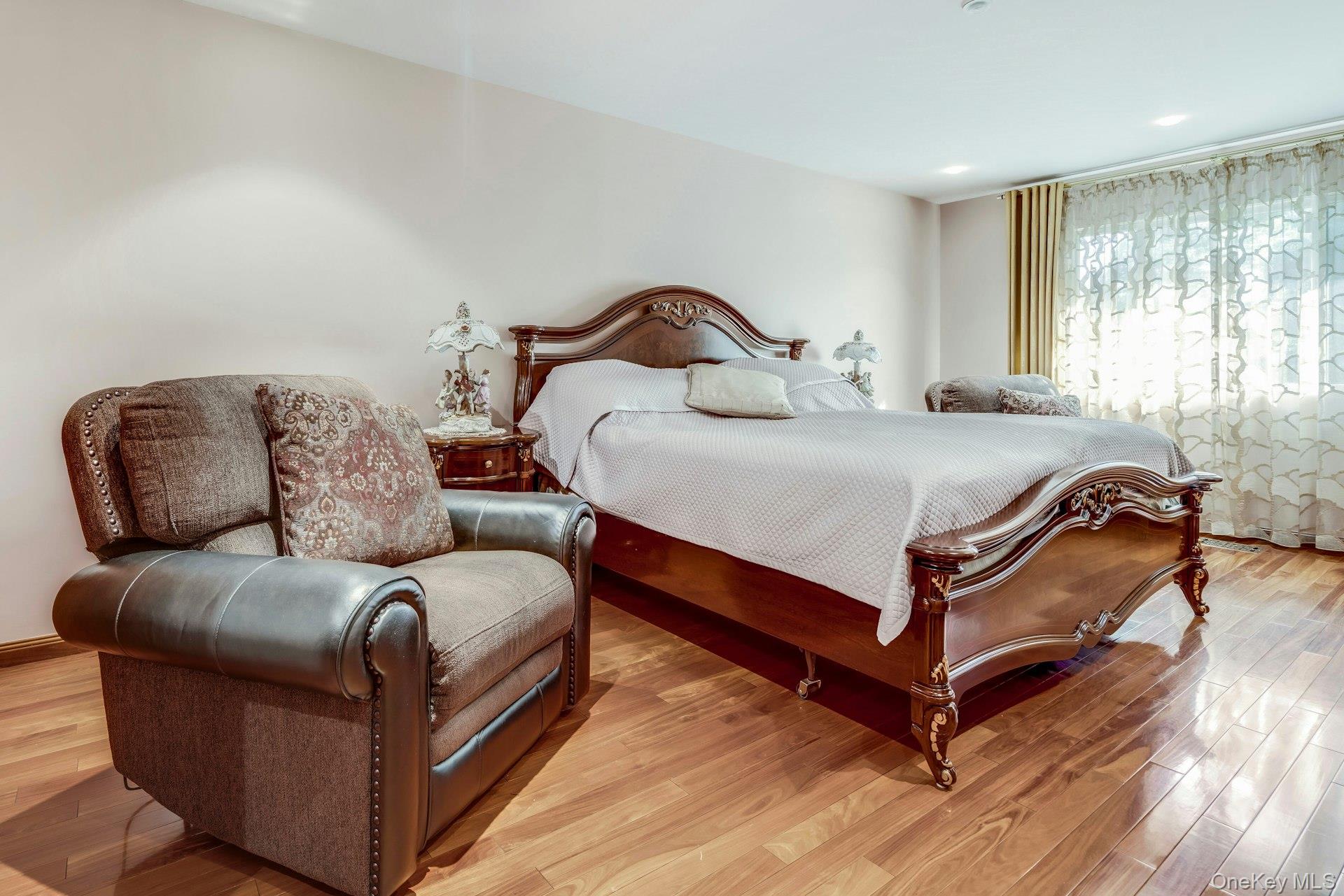 60 Chestnut Lane – For Sale photo 19