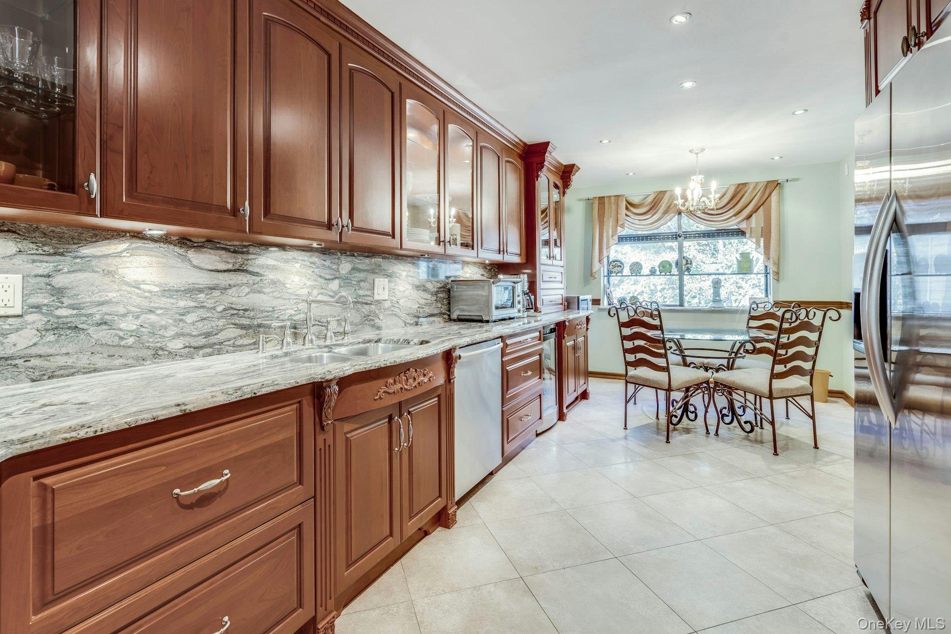 60 Chestnut Lane – For Sale photo 12