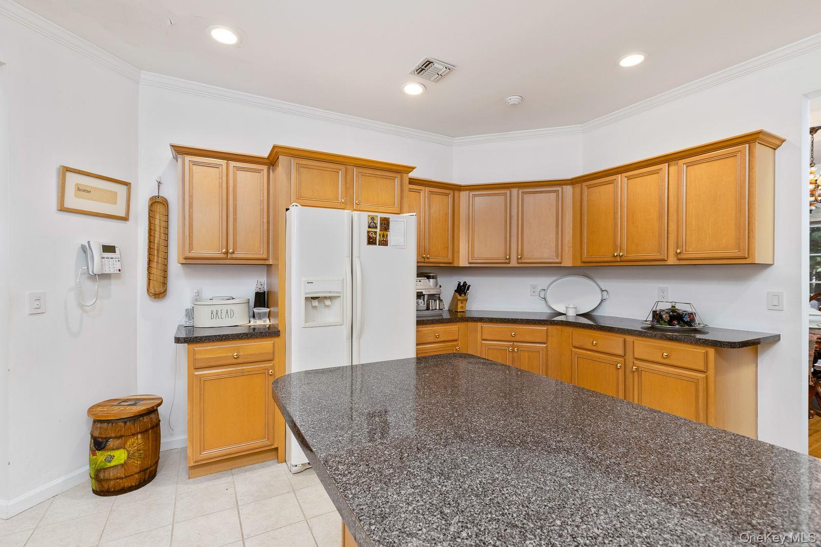31 Willow Wood Drive – For Sale photo 10