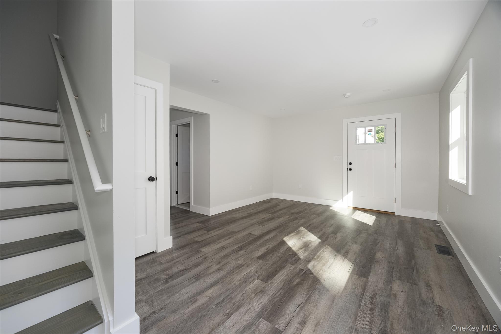 5 Douglas Street, Unit A photo 6