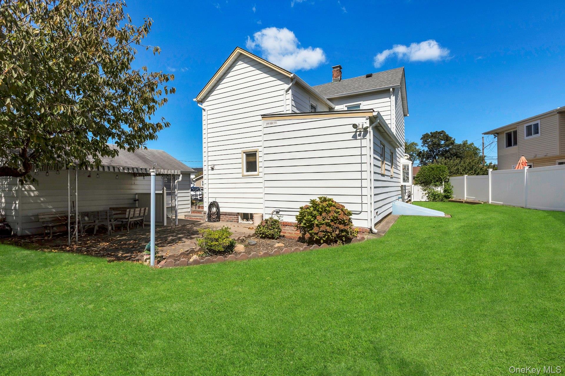 59 11th Street – For Sale photo 23