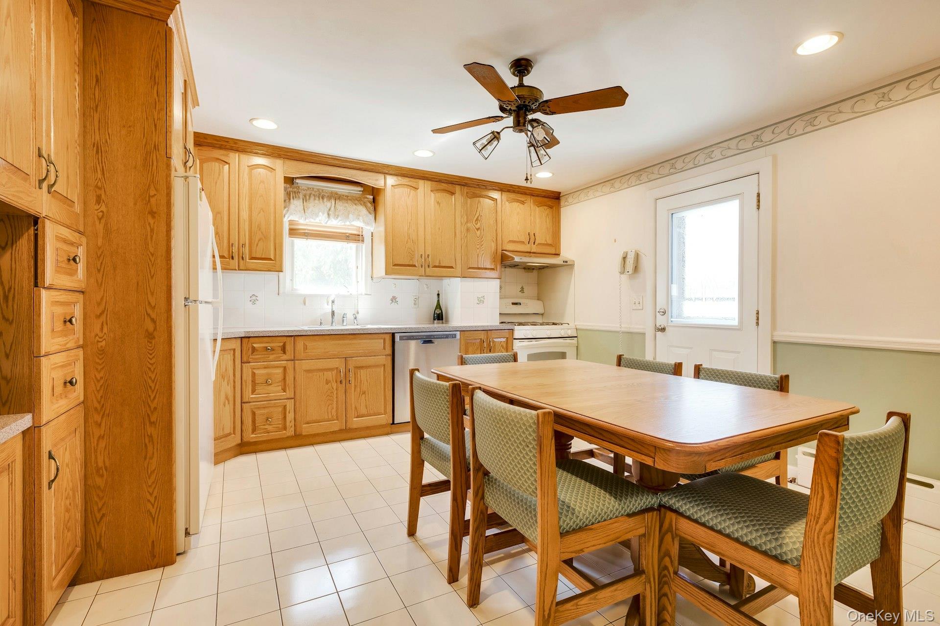 59 11th Street – For Sale photo 9