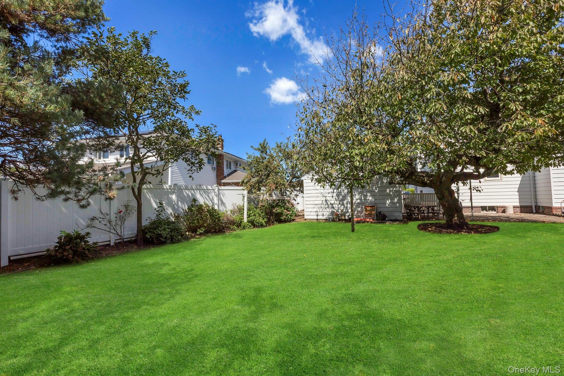 59 11th Street – For Sale photo 26