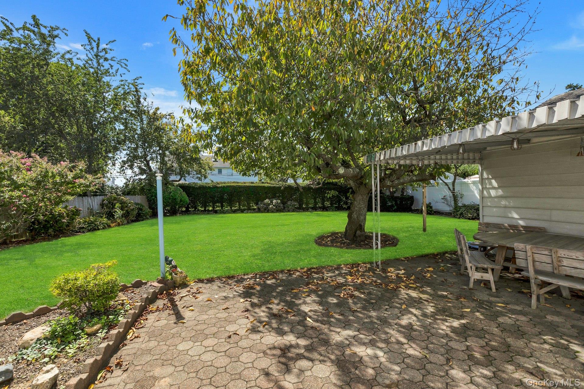 59 11th Street – For Sale photo 24