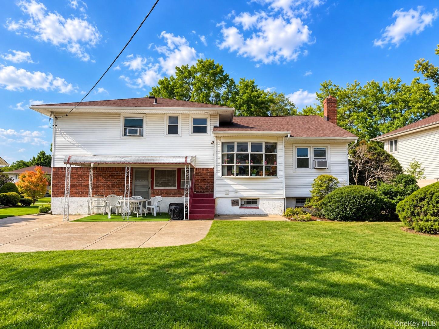 84 Robby Lane – For Sale photo 4