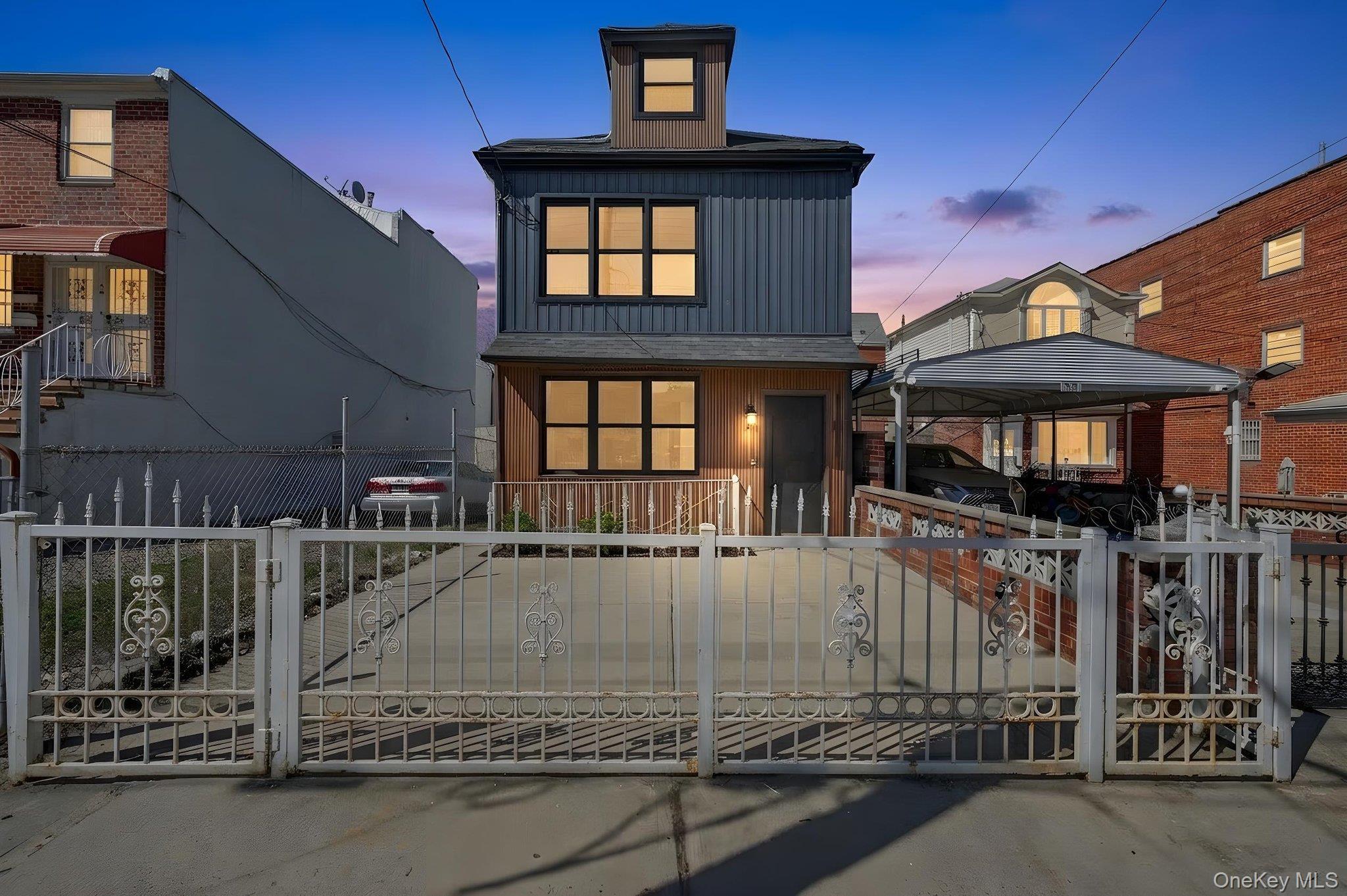 52 28 Avenue – For Sale