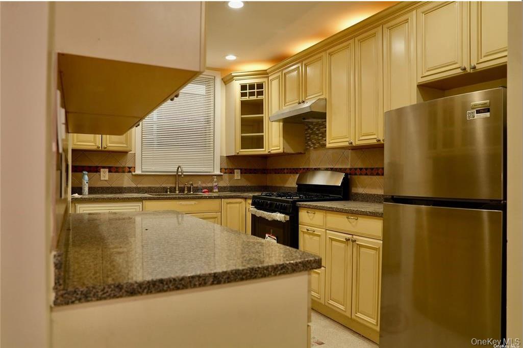 82-18 168th Street – For Rent photo 5