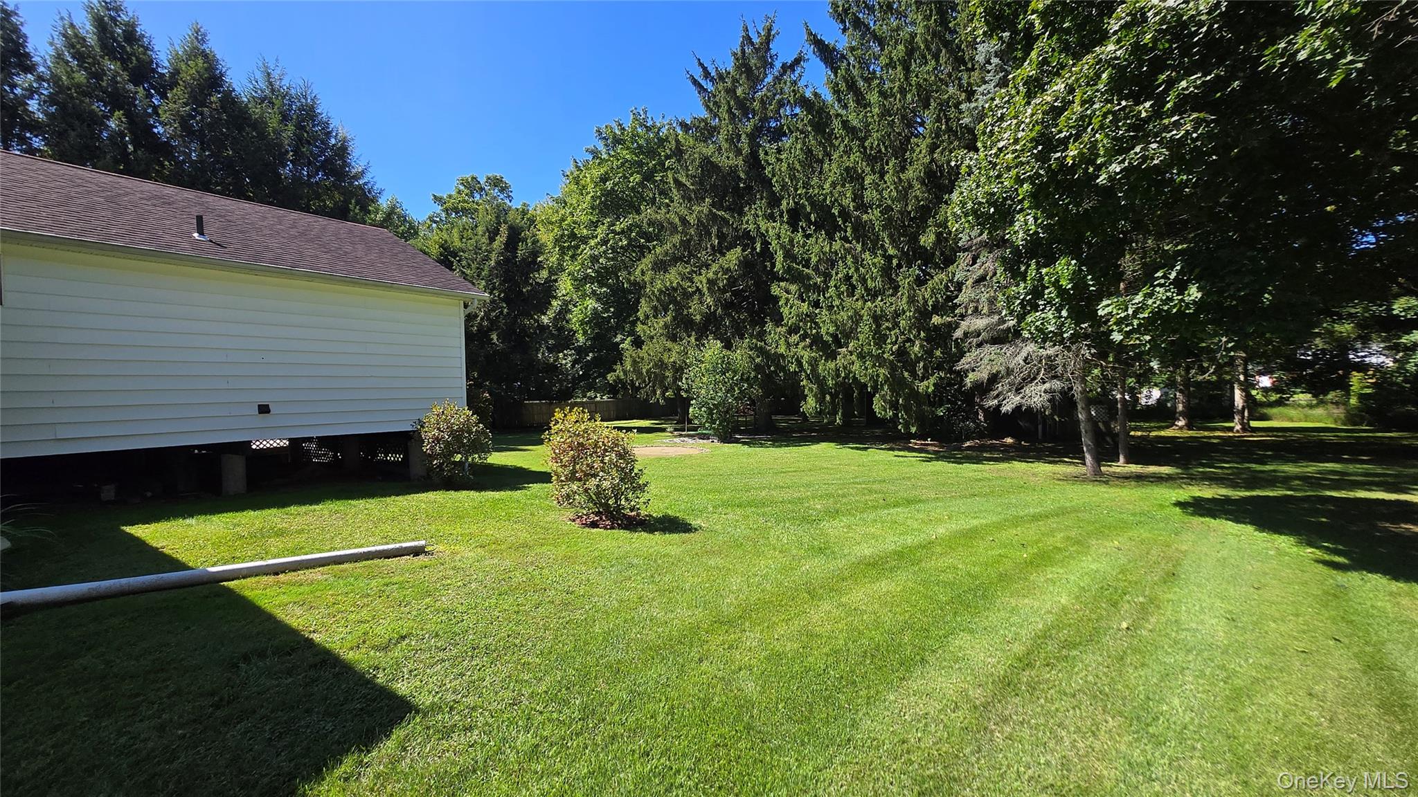 29 Kinry Road – For Sale photo 6