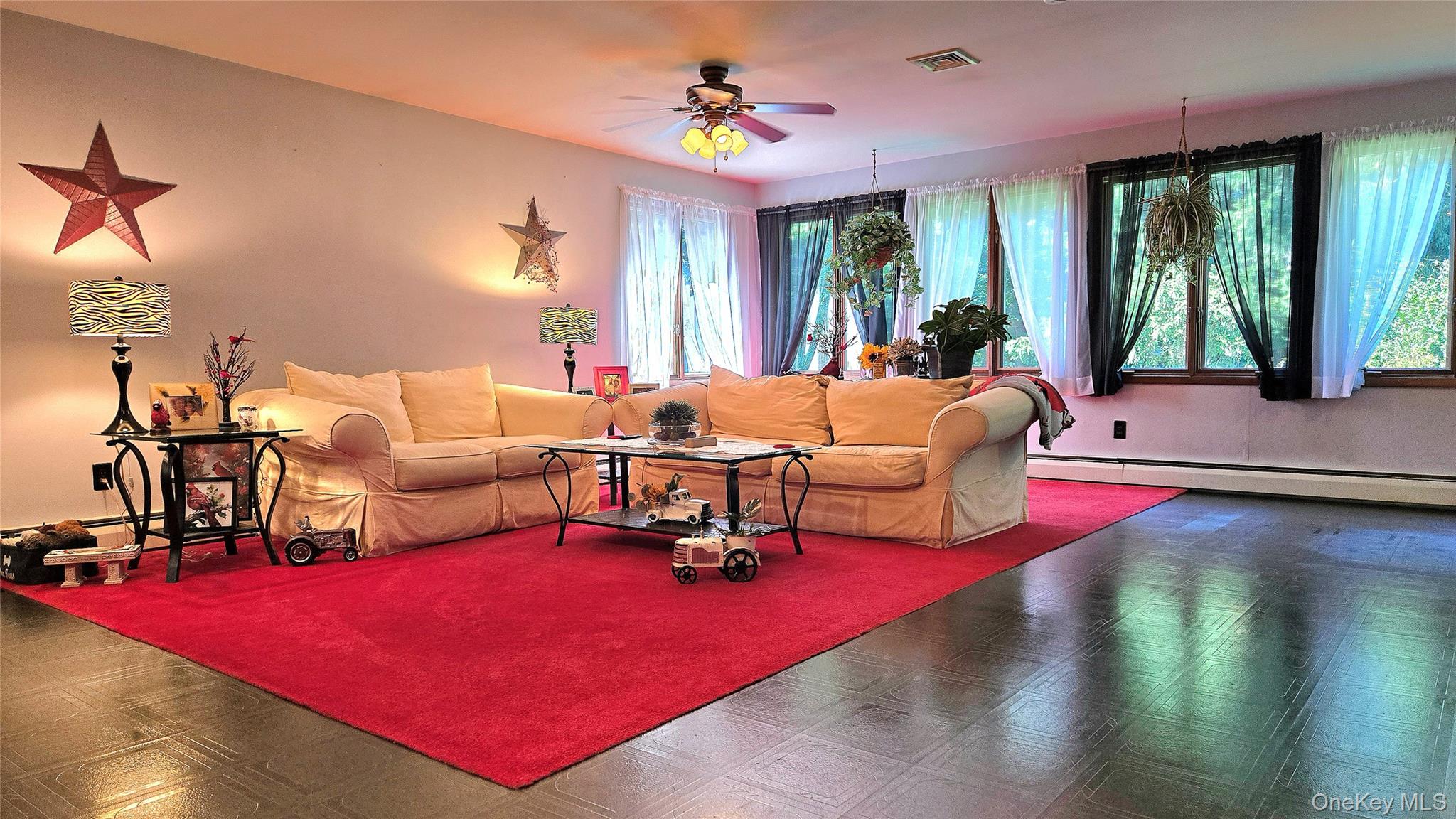 29 Kinry Road – For Sale photo 21