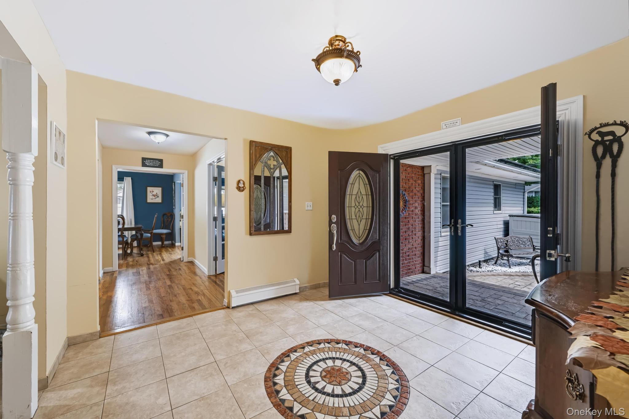 281 Town Line Road – For Sale photo 3