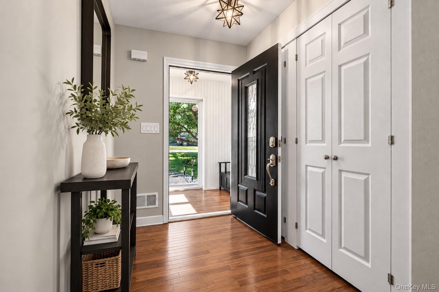 11 Jean Lane – For Sale photo 6